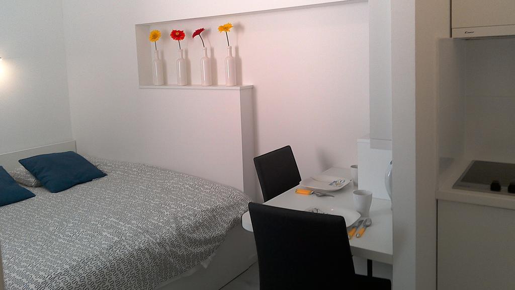 Apartments Simple Teslina Zagreb Exterior photo