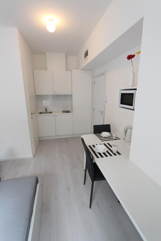Apartments Simple Teslina Zagreb Exterior photo